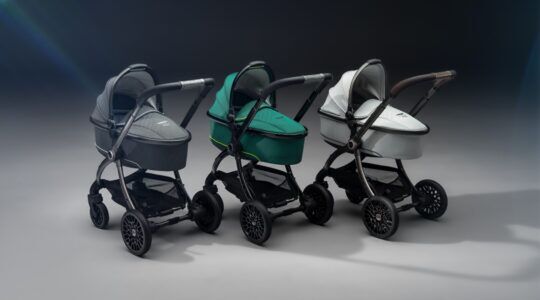 De nieuwe kinderwagens van Aston Martin