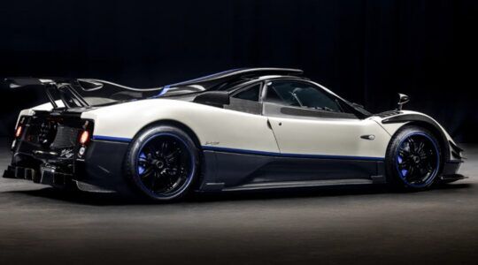 De Pagani Zonda die naar de veiling gaat
