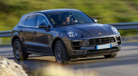 De Porsche Macan, één van de luxe auto's die snel na aanschaf alweer wordt verkocht