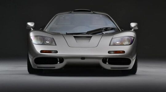 De McLaren f1 met chassisnummer 009