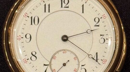 Het gouden zakhorloge van Titanic-passagier Isidor Straus dat naar de veiling ging
