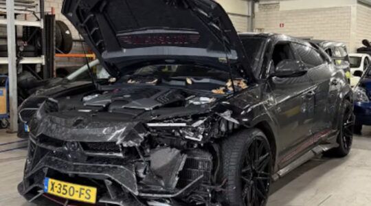 De Lamborghini Urus MANSORY van Enzo Knol