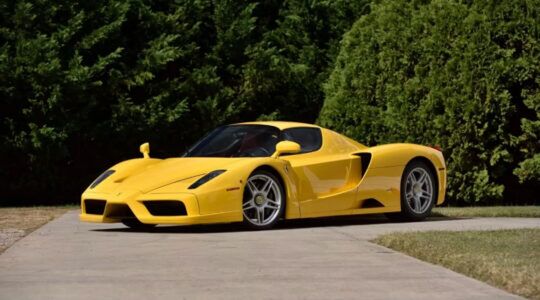 De recordbrekende Ferrari Enzo