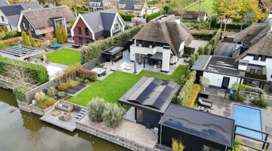 De villa in Aalsmeer