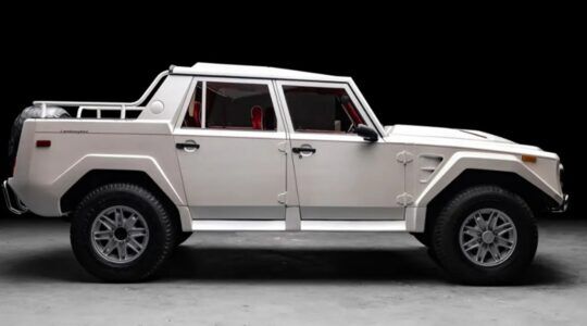 De zijkant van de Rambo Lambo