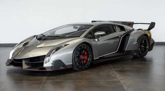 Het zijaanzicht van de Lamborghini Veneno