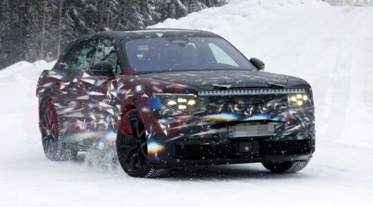 De voorzijde van de elektrische Bentley