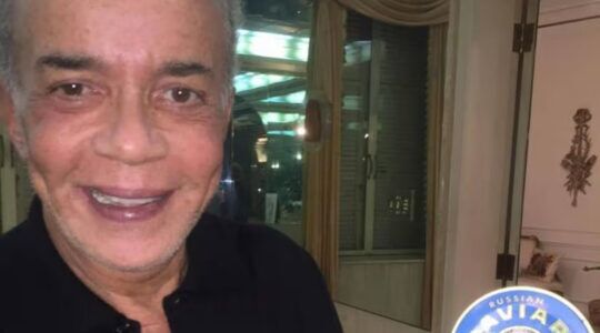 De miljonair Ciquinho Scarpa die zijn Bentley begroef