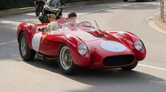 De Ferrari 150 Testa Rossa van Charles Leclerc