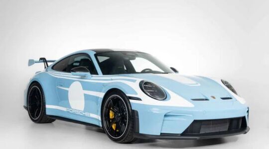 De voorzijde van de Porsche 911 GT3 op Marktplaats