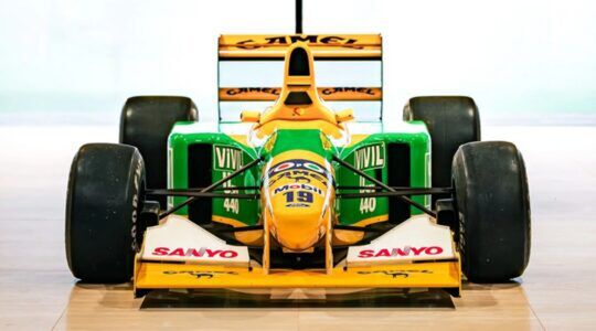 De Formule 1-auto die werd verkocht op een veiling