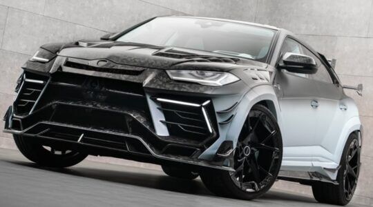 De voorzijde van de MANSORY Venatus S