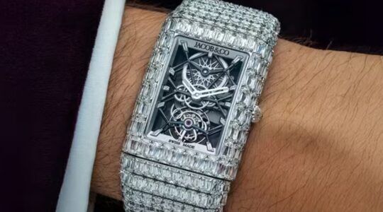 Het horloge van Jacob & Co. dat Tom Brady aan zijn zoon gaf