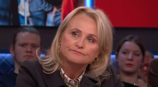 Nederlandse staat maakt bezwaar tegen 'onacceptabele' miljoenenbeloning van KLM-topvrouw Marjan Rintel