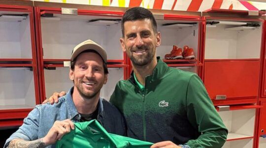 Novak Djokovic, die één van de hoogste boetes uit de geschiedenis van het tennis kreeg