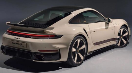 De achterzijde van de Porsche 911 Turbo S 'Sadu Edition'