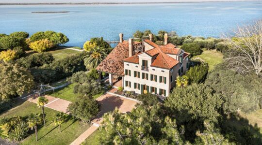 Het privé-eiland nabij Venetië