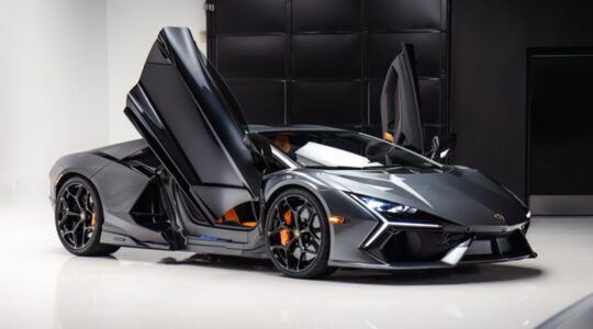 Een one-off Lamborghini Revuelto