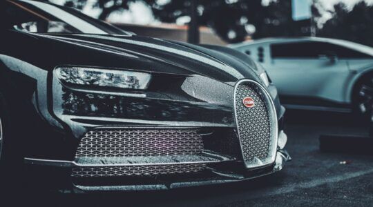 Een Bugatti die wellicht kampt met een probleem in de versnellingsbak