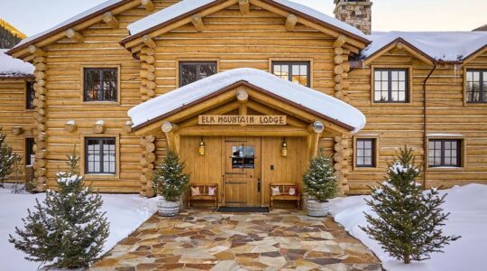 De Elk Mountain Lodge