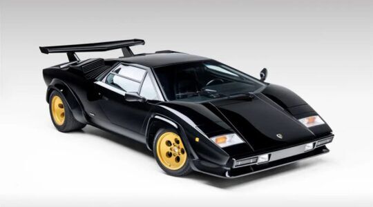 De Lamborghini Countach die naar de veiling gaat