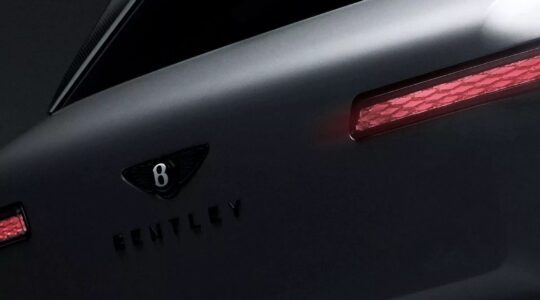 Een detailshot van de Bentley Torcal