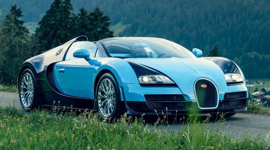 De voorzijde van de Bugatti Veyron