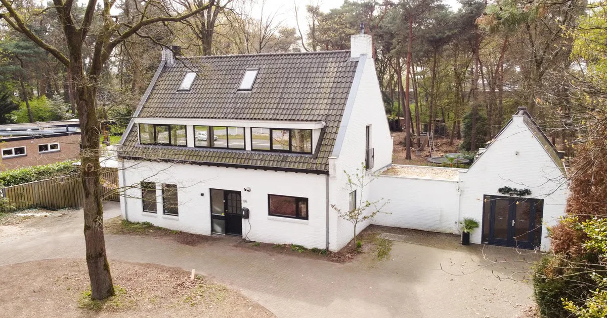 Villa comedian Brunswijk te koop na conservatoir beslag door faillissement Sanisale