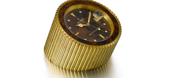 Zwitserland paait Donald Trump met gouden Rolex-tafelklok: ‘Voor het Amerikaanse volk’