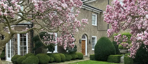 Het exclusieve herenhuis van Queen-frontman Freddie Mercury is na twee jaar nog altijd niet verkocht